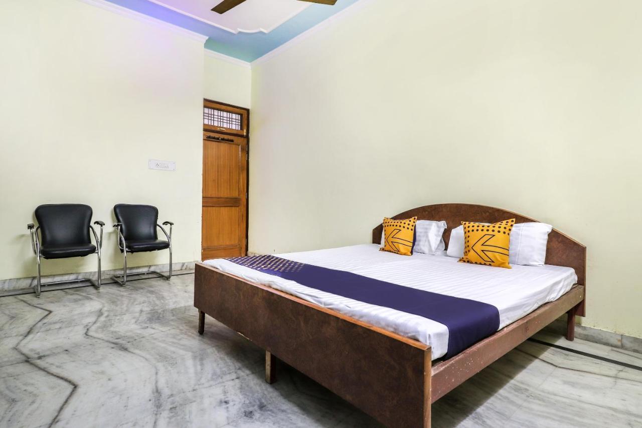 Hotel Spot On 70311 Rangoli Palace Lucknow